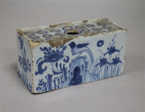 A Delft flower brick